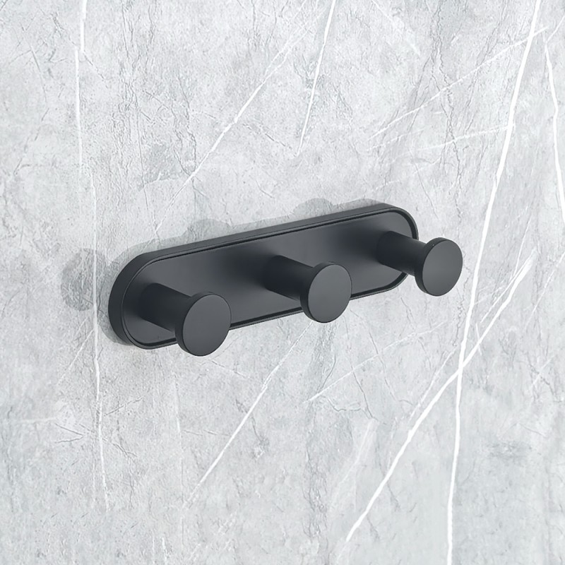LUSSO BLACK MATT ТРОЙНА ЗАКАЧАЛКА 3653-3BM